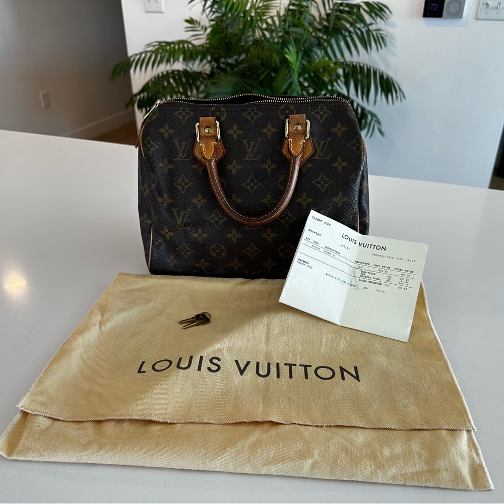Authentic LV Speedy 25 cir 2009